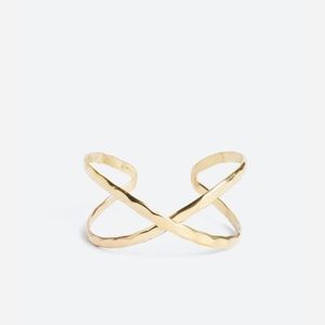 ZAD Rowan Hammered Infinity Cuff